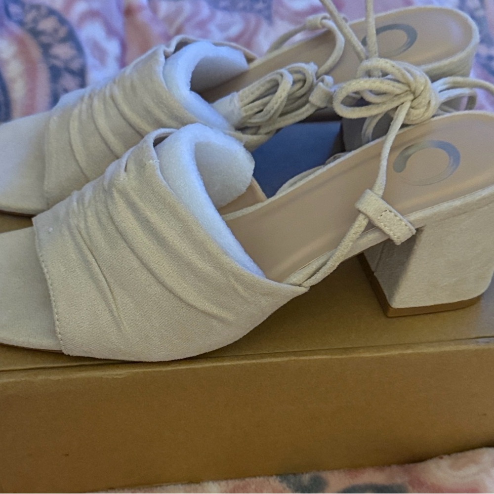Journee Collection Cream Women's Sandals - Picture 2 of 9